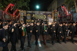 Mourning ceremony of Imam Hussein in Tehran on 4th night