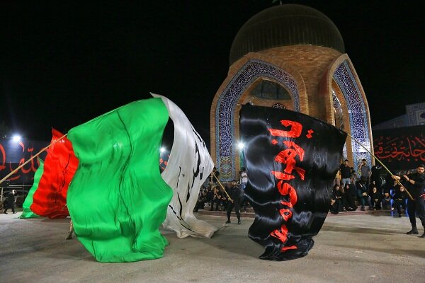 عطرروضه محرم درکوچه های ارومیه پیچید/«شاه حسین گویان»رسم آذری ها