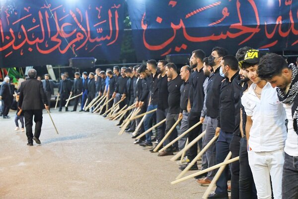 عطرروضه محرم درکوچه های ارومیه پیچید/«شاه حسین گویان»رسم آذری ها