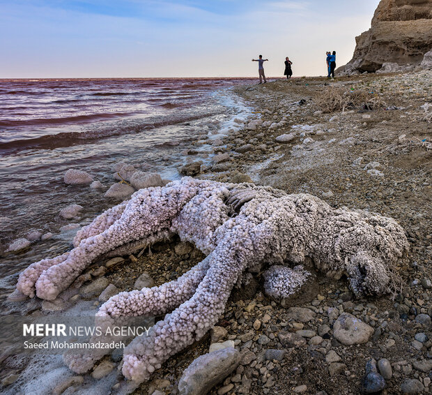 نفس های آخر دریاچه ارومیه