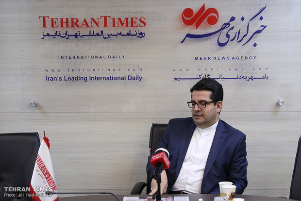 Iranian envoy to Baku sits with Tehran Times