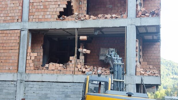 تداوم تخریب ساخت و سازهای غیرمجاز در نسیم شهر