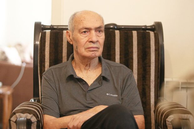 احوالپرسی مدیرعامل باشگاه پرسپولیس از بیوک وطنخواه