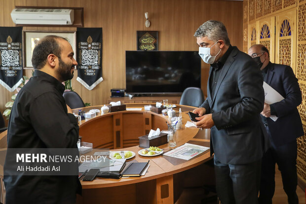 انفارمیشن ٹیکنالوجی کے سربراہ محمد خوانساری کا مہر خبر رساں ایجنسی کا دورہ
