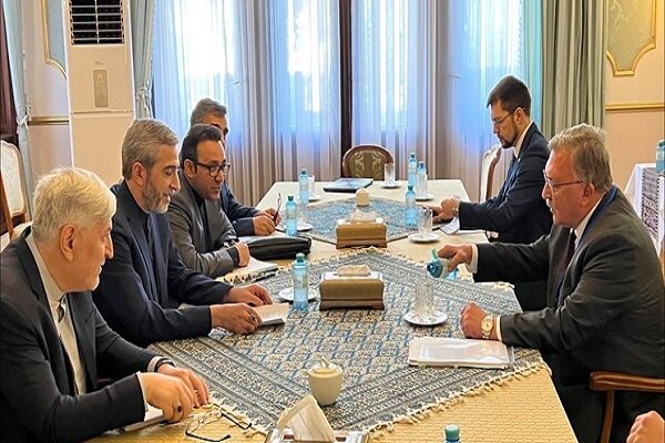 Iranian, Russian chief negotiators discuss JCPOA in Vienna  