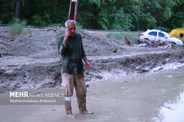 ششمین روز امدادرسانی به سیل‌زدگان روستای مزدران