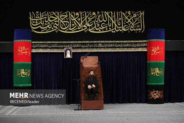 Leader attends Muharram mourning ceremony 