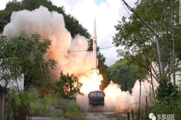 Chinese ballistic missiles fly over Taiwan island