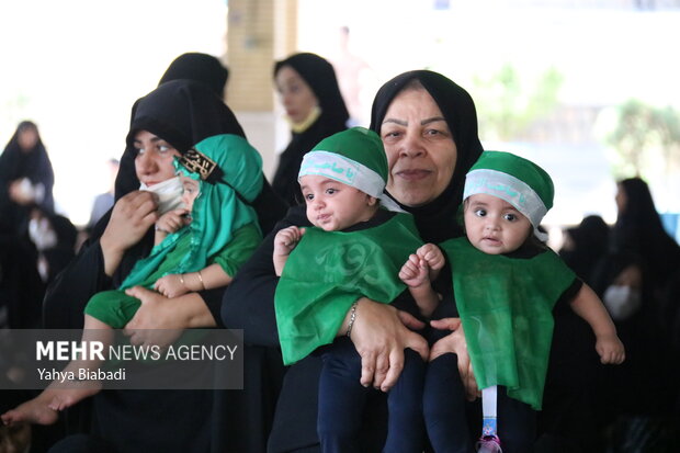 مراسم شیرخوارگان حسینی در گلزار شهدای کرمانشاه