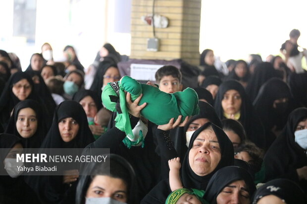 مراسم شیرخوارگان حسینی در گلزار شهدای کرمانشاه