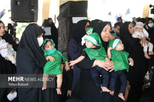 مراسم شیرخوارگان حسینی در گلزار شهدای کرمانشاه