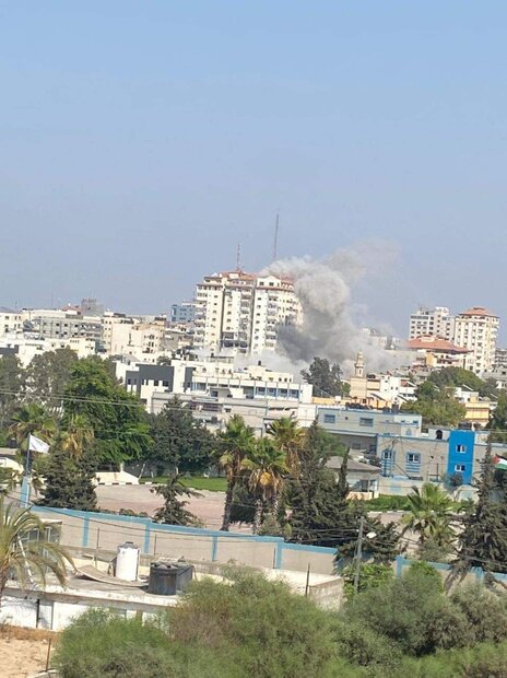 جنگنده های ارتش رژیم صهیونیستی غزه را هدف قرار دادند+ تصاویر