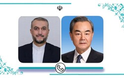 İran ve Çin Dışişleri Bakanları telefonla görüştü