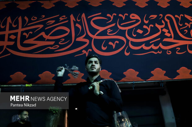 Tehran people hold mourning ceremonies on Muharram 8th
