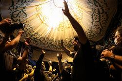 مراسم ظهر تاسوعا و زنجیرزنی در کرمان
