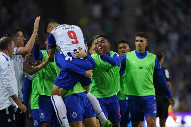 برد پرگل پورتو با درخشش طارمی/ مهاجم ایران مهارناپذیر شد!