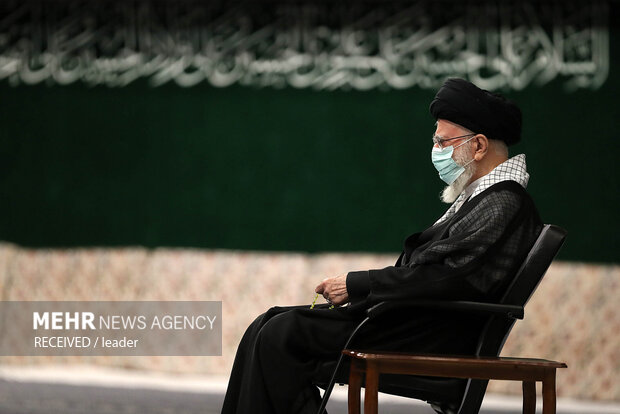 رہبر انقلاب اسلامی کی موجودگی میں تاسوعای حسینی (ع) کی مجلس عزا کا انعقاد
