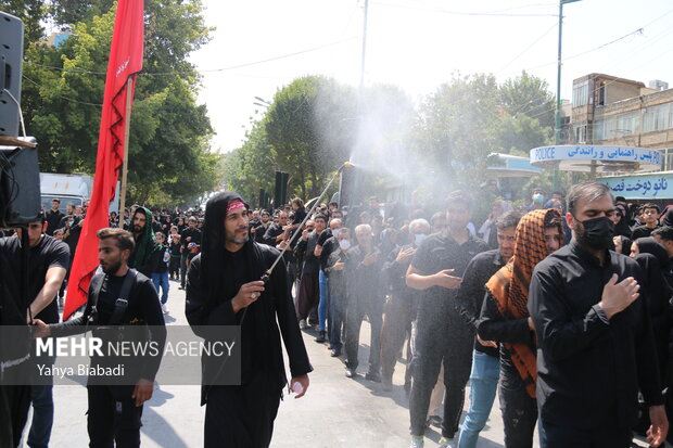 مراسم عزاداری روز تاسوعای حسینی در کرمانشاه