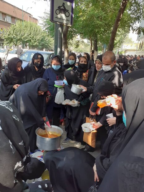 حال و هوای مراسم حلواپزان در پایتخت