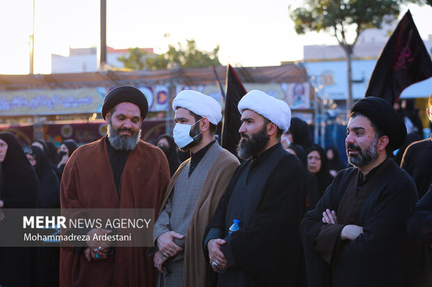 تجمع بزرگ عصر تاسوعای حسینی در ورامین برگزار شد