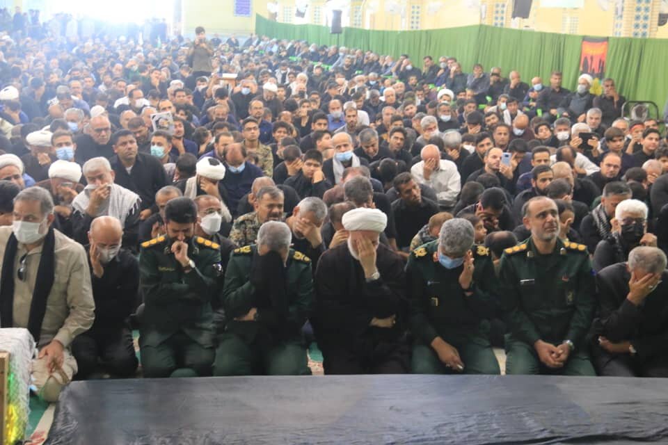 سردار شهید اسکندری در دفاع از حرم باعث افتخار فارس است