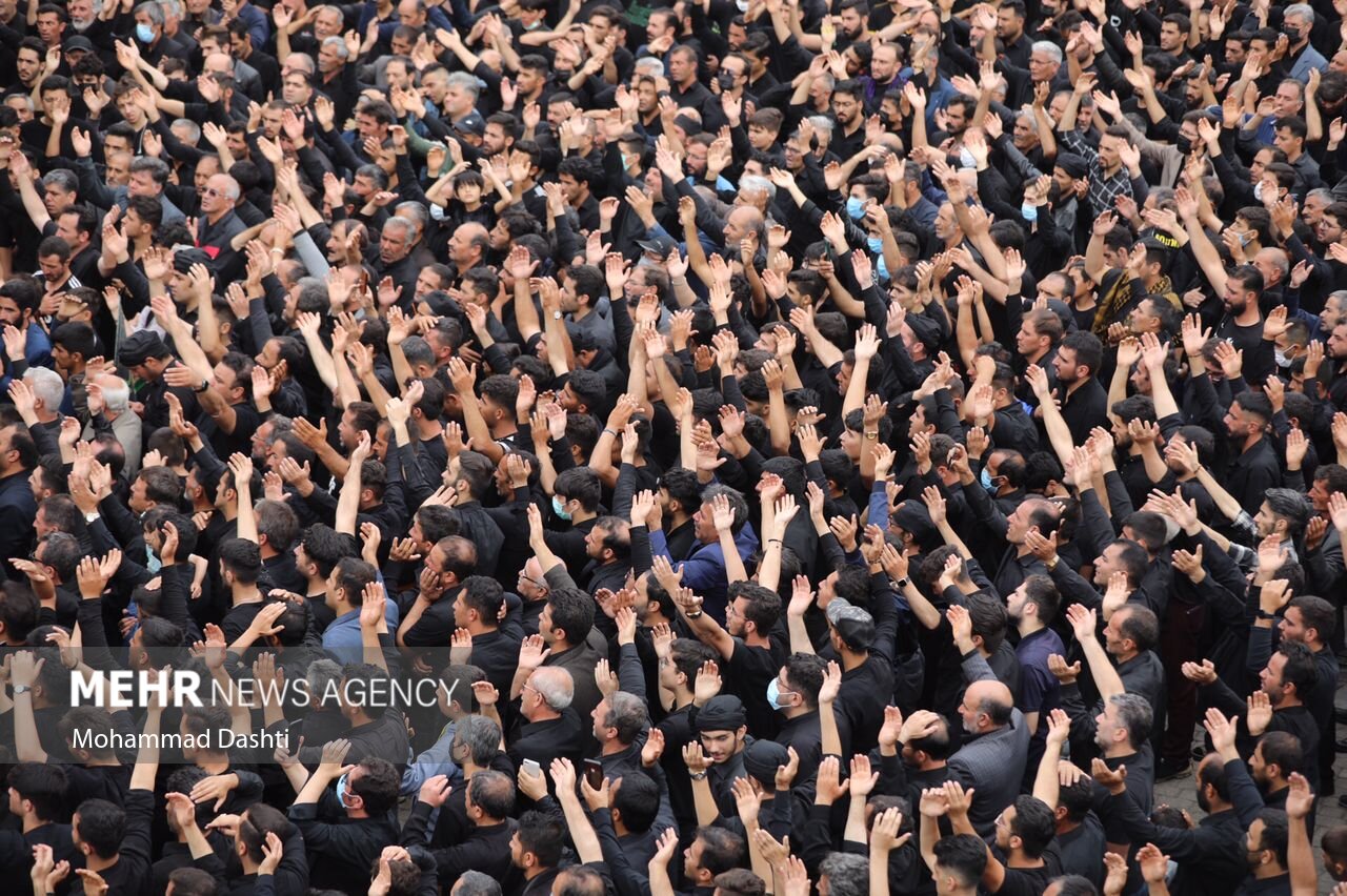 طنین یا حسین به گوش میرسد/اردبیل در سوگ اباعبداللهالحسین (ع)