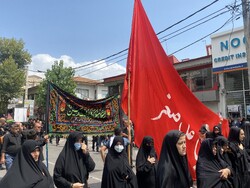 مراسم پرچم گردانی امام حسین (ع) در کرج