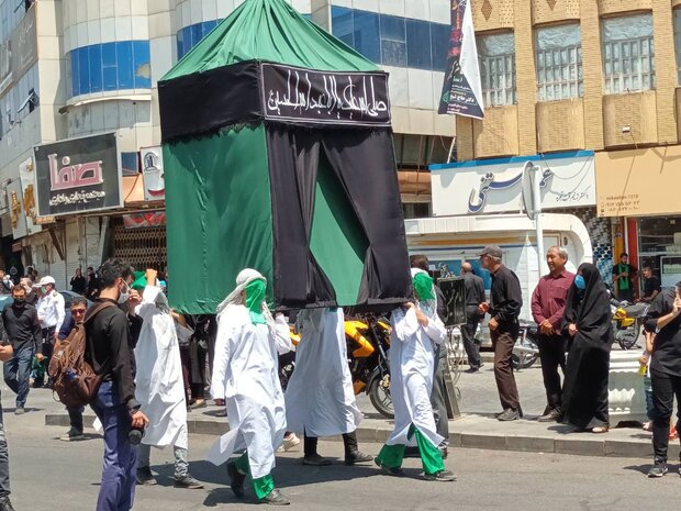 عزاداری لر زبان‌های شهرستان ساوه در روز عاشورا