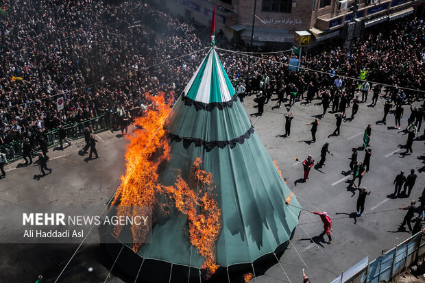 Tent-burning ceremony in Ashura in Tehran Bazaar