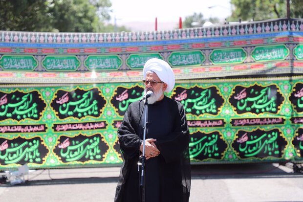 نماز ظهر عاشورا جهاد تبیین است