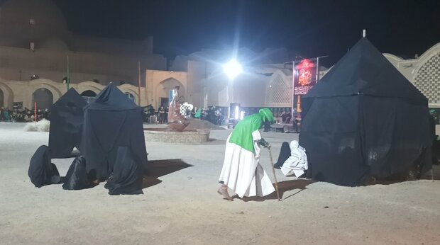 برگزاری مراسم نمادین شام غریبان در اردستان