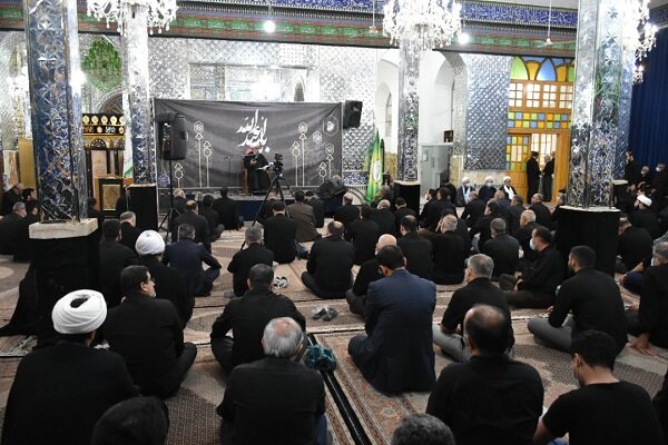 زیارت عاشورا تحلیل نیم قرن تاریخ اسلام است