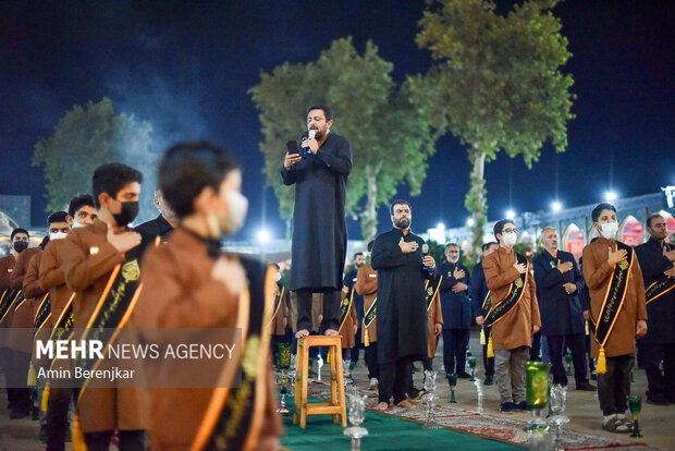 آیین شام غریبان در حرم مطهر شاهچراغ(ع) شیراز