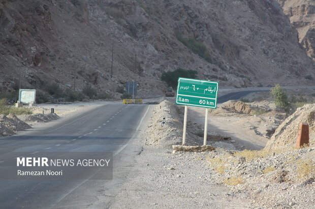 راه های مهران در حال ایمن سازی/۲۱هزار مترمربع سایبان ایجاد می شود راه های مهران در حال ایمن سازی/۲۱هزار مترمربع سایبان ایجاد می شود
