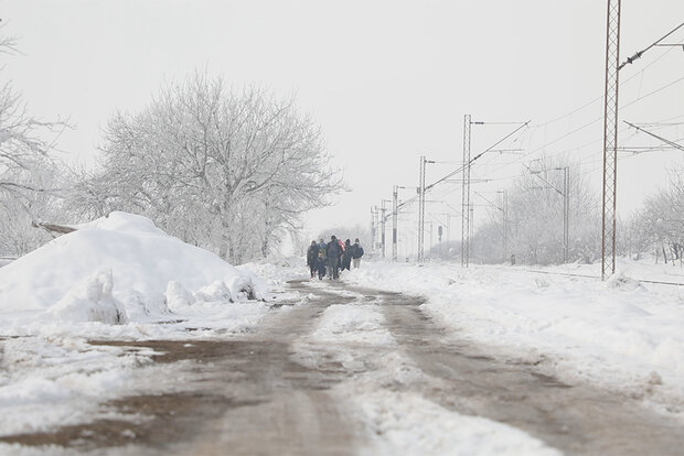 نقش پلیس خوب و بد را داشتیم/روایت آدمهایی که سهمی در جایی ندارند