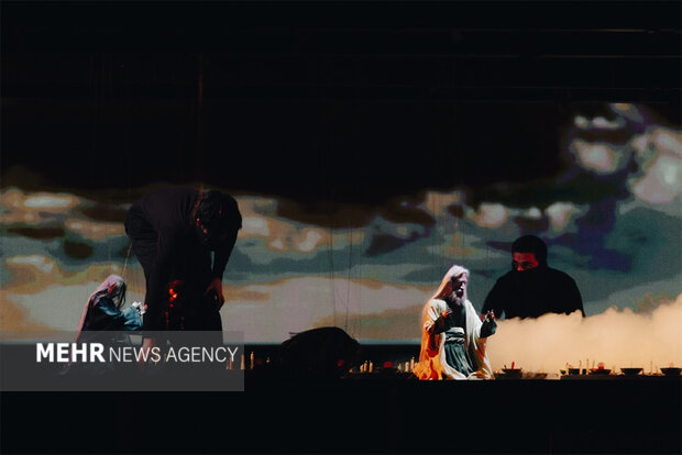 اجرای متفاوت «اپرای عاشورا» در «وحدت» / این یک «اپرای قدسی» است