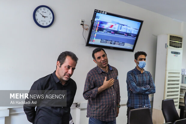 به مناسبت روز خبرنگار، از خبرنگاران و همکاران گروه رسانه ای مهر تقدیر شد
