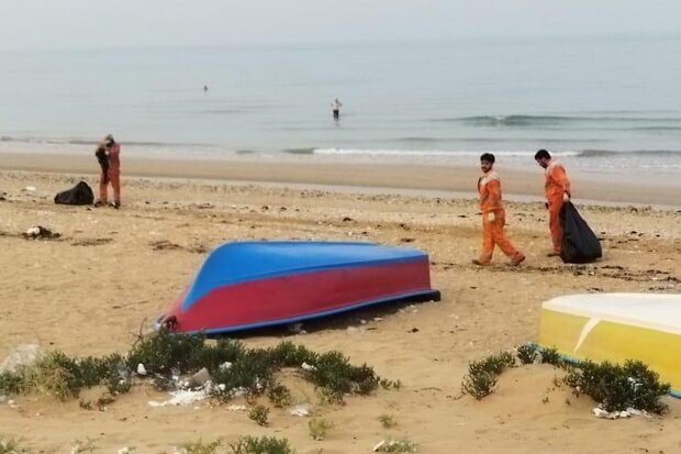 پاکسازی آلودگی نفتی ساحل کنگان آغاز شد