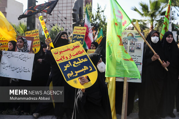 غزہ پر اسرائیلی جارحیت کے خلاف تہران میں زبردست احتجاجی مظاہرہ
