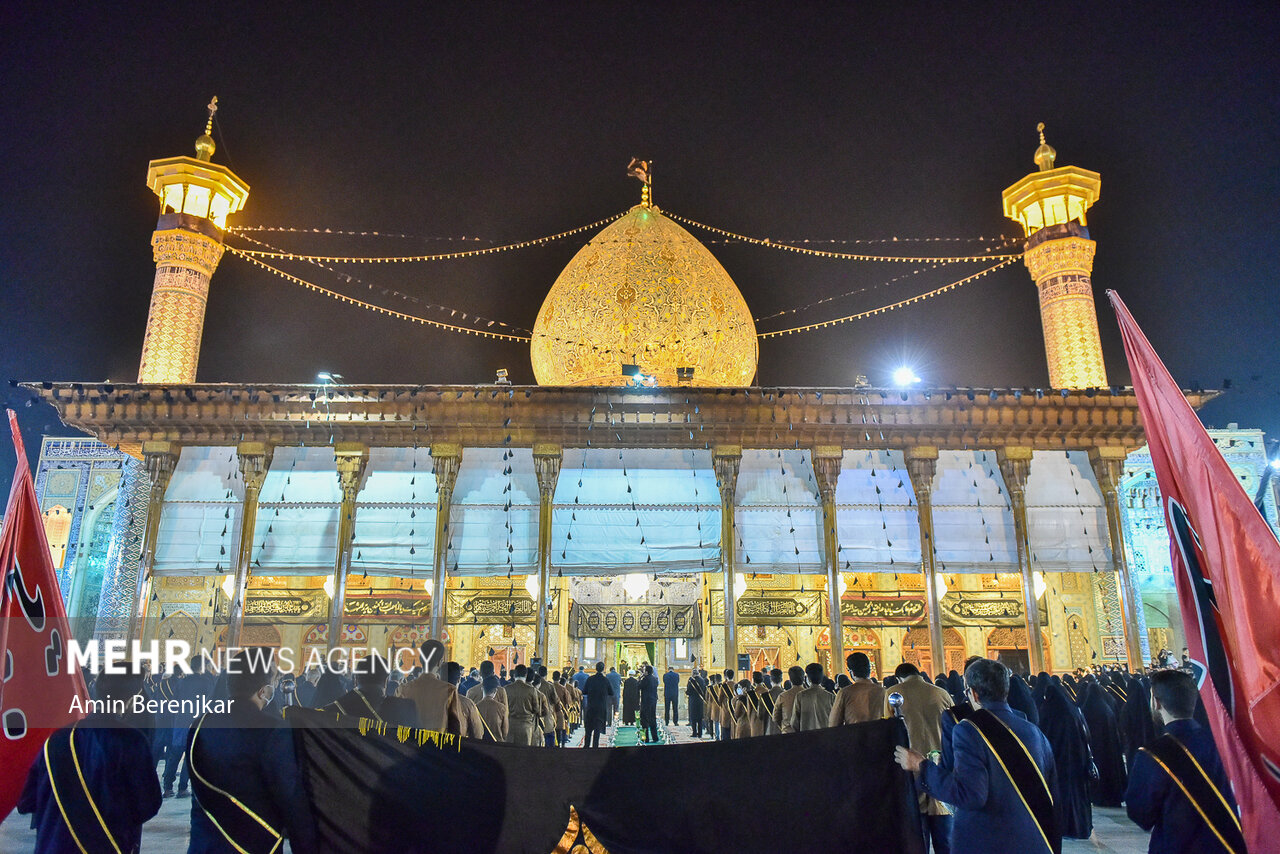 مراسم عزاداری سالروز شهادت امام رضا(ع)  در حرم مطهر شاهچراغ