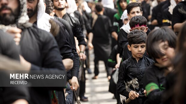 حضور پرشور پاکستانیها در مراسم روز عاشورا + تصاویر