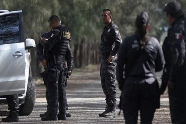 Meksika'da çete operasyonunda 13 kişi öldü