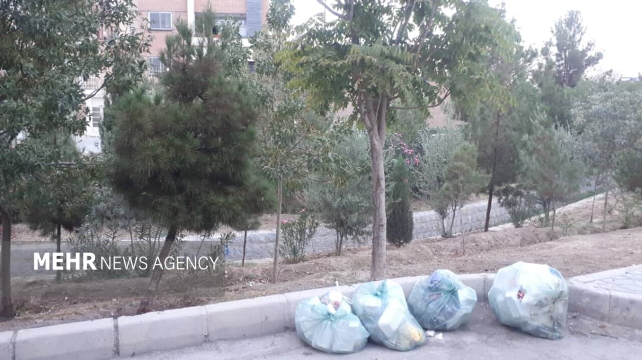 پیمانکار جمع آوری زباله منطقه ۶ اهواز خلع ید شد