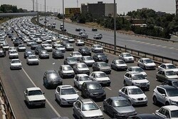 ترافیک سنگین در محورهای منتهی به مرز مهران
