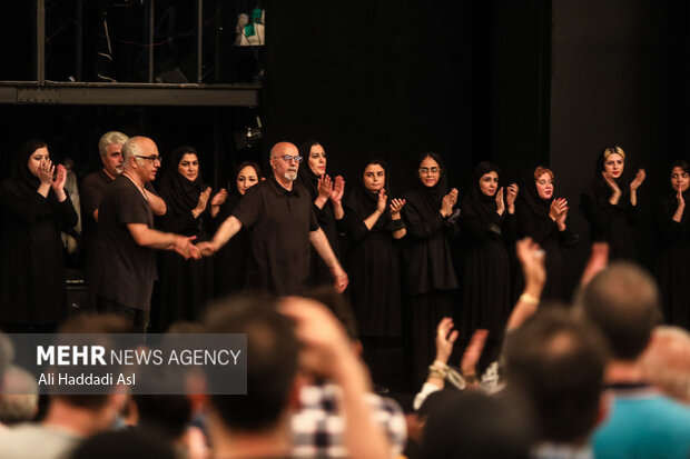 Ashura opera puppet show restaged in Tehran