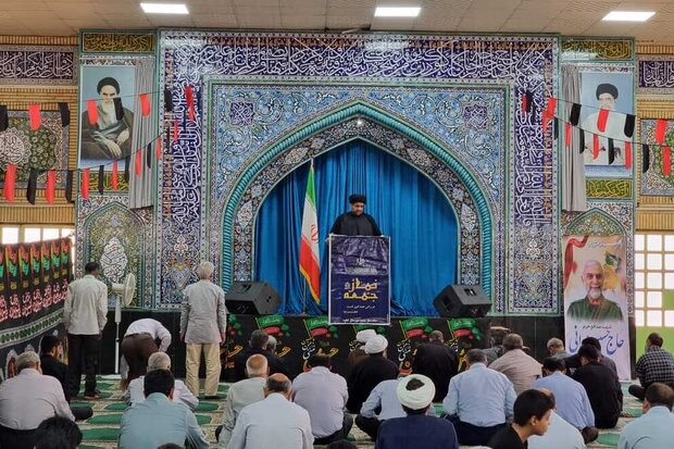 صنایع کوچک در روستاهای شهرستان گناوه حمایت و تقویت شود