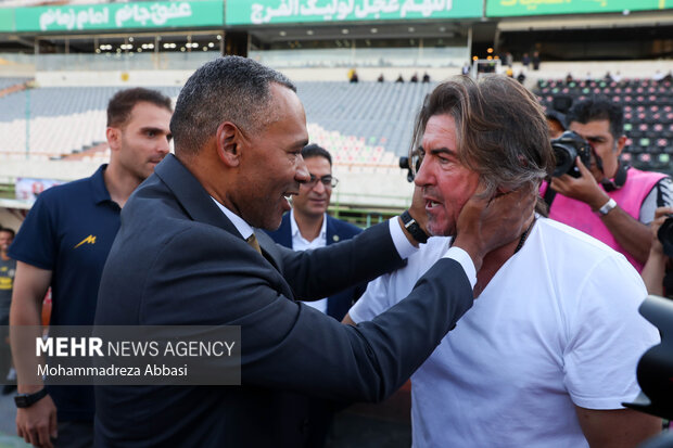 تاکید ساپینتو به مدیران استقلال: اضافه شدن ۳ نفر برای هفته دوم