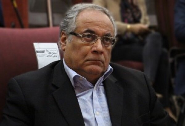 راهکارهای بهبود شرایط صنایع دارویی کشور/ برچیدن بساط ارز چند نرخی