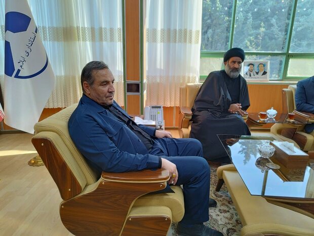 پخت ۶۰۰ هزار پرس غذا برای زائران اربعین در مهران توسط آستان قدس