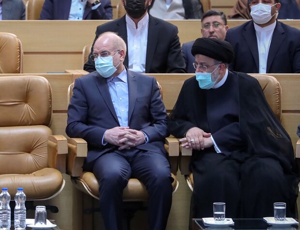 الحكومة والبرلمان الإيراني يجتمعان 